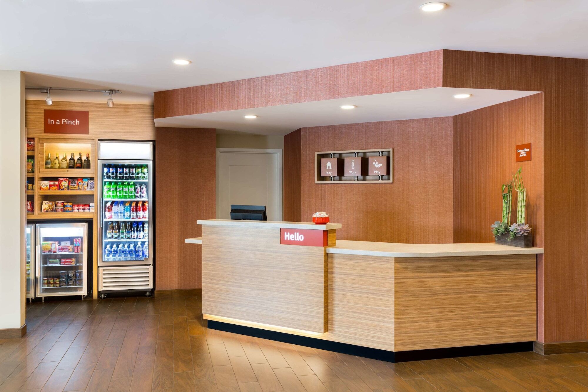 Towneplace Suites By Marriott Fort Mcmurray Bagian luar foto